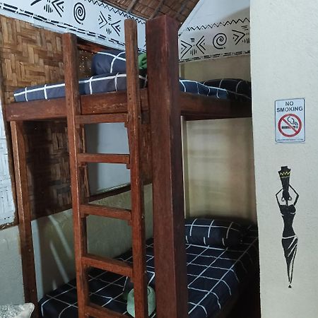Отель Two Crazy Monkeys Bakhawan Экстерьер фото